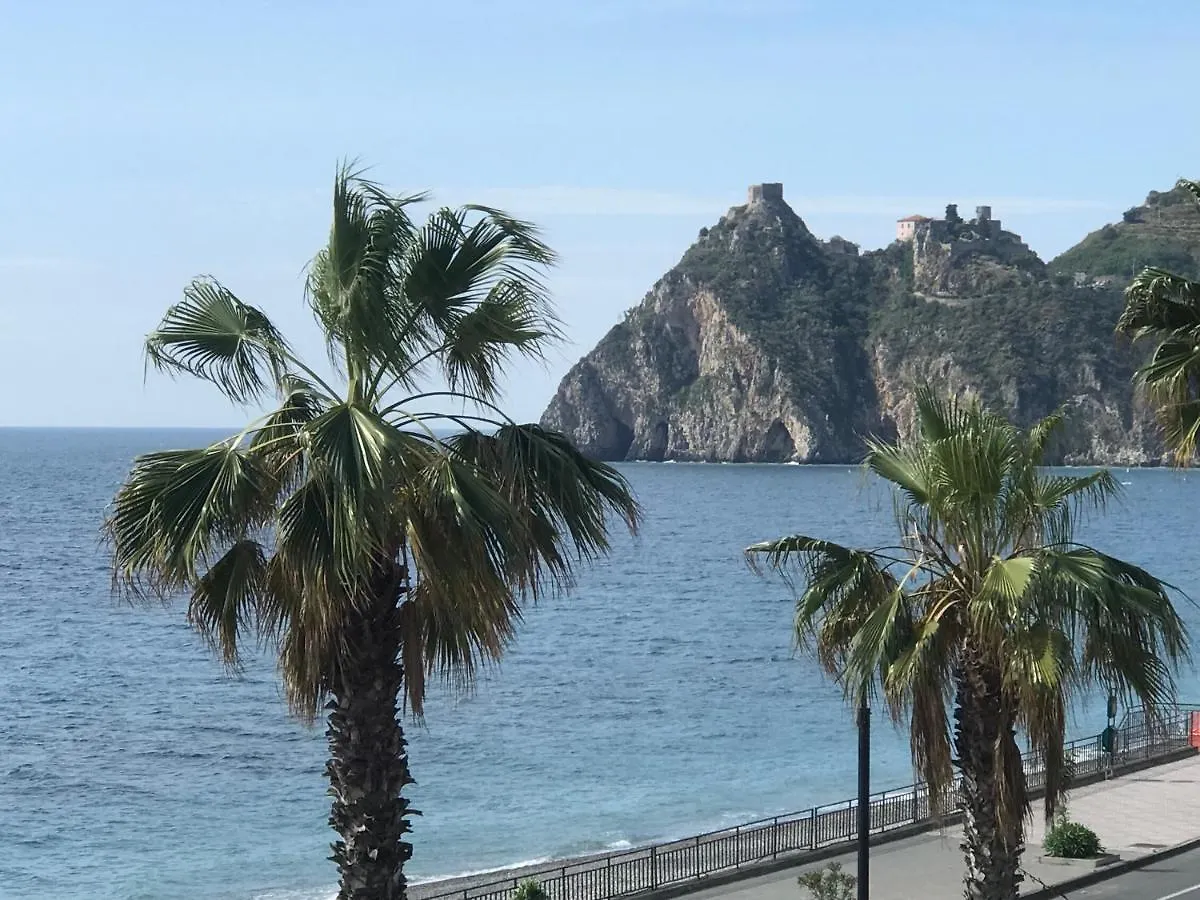 Sikule Bed & Breakfast Santa Teresa Di Riva Italy