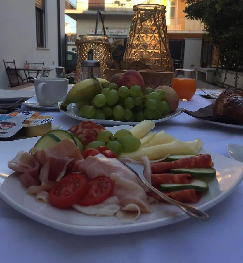 Sikule Bed & Breakfast Santa Teresa Di Riva Italy