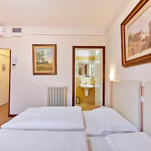 https://hotel-san-marco-garda.hotelinveneto.com